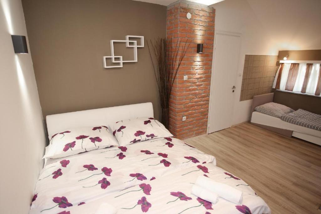 Apartments Rooms Paromlin Centar Загреб Экстерьер фото